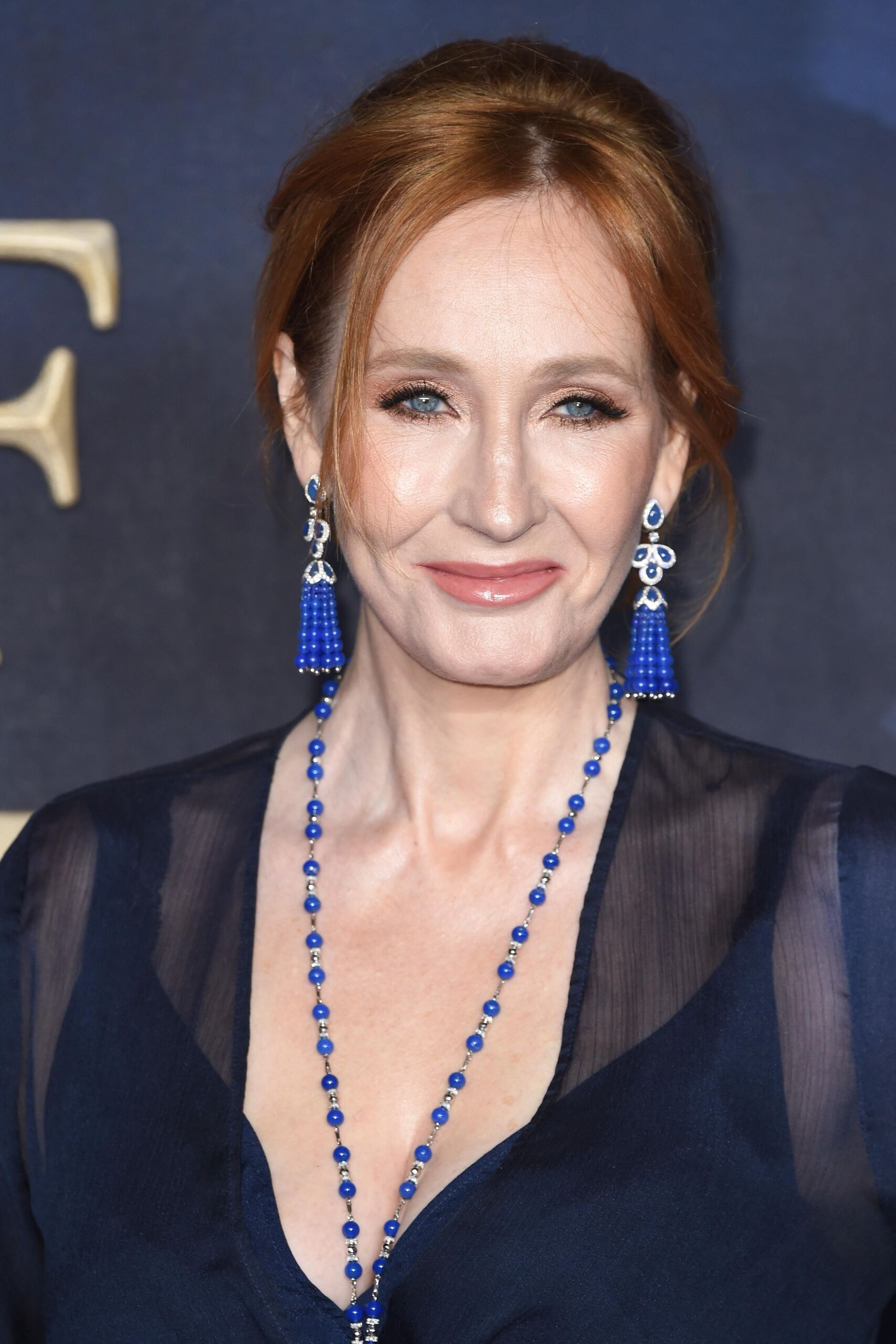 A Warner kiáll J.K. Rowling mellett transzfób botránya után is
