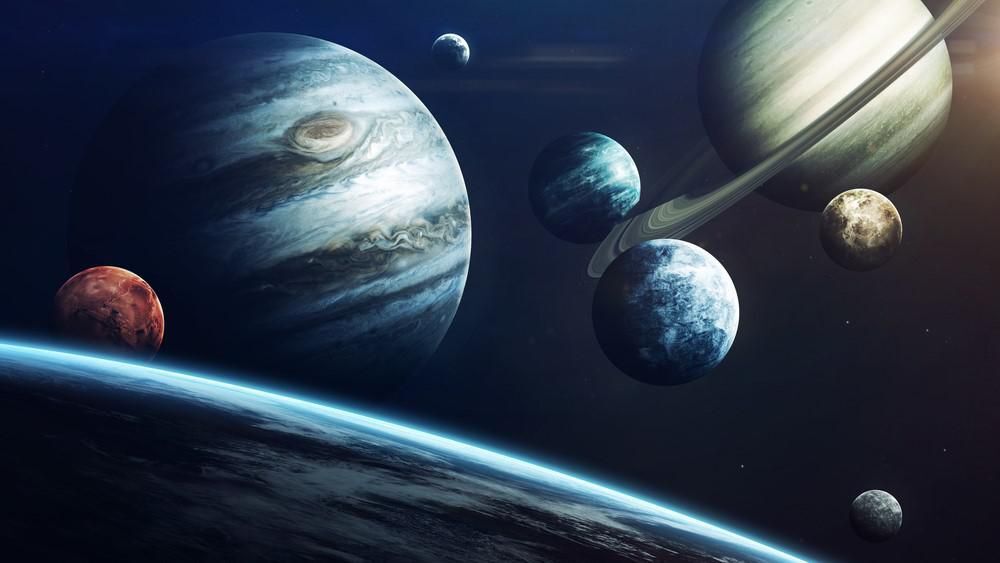 Júniusban öt, távcső nélkül is jól látható bolygó sorakozik fel az égbolton