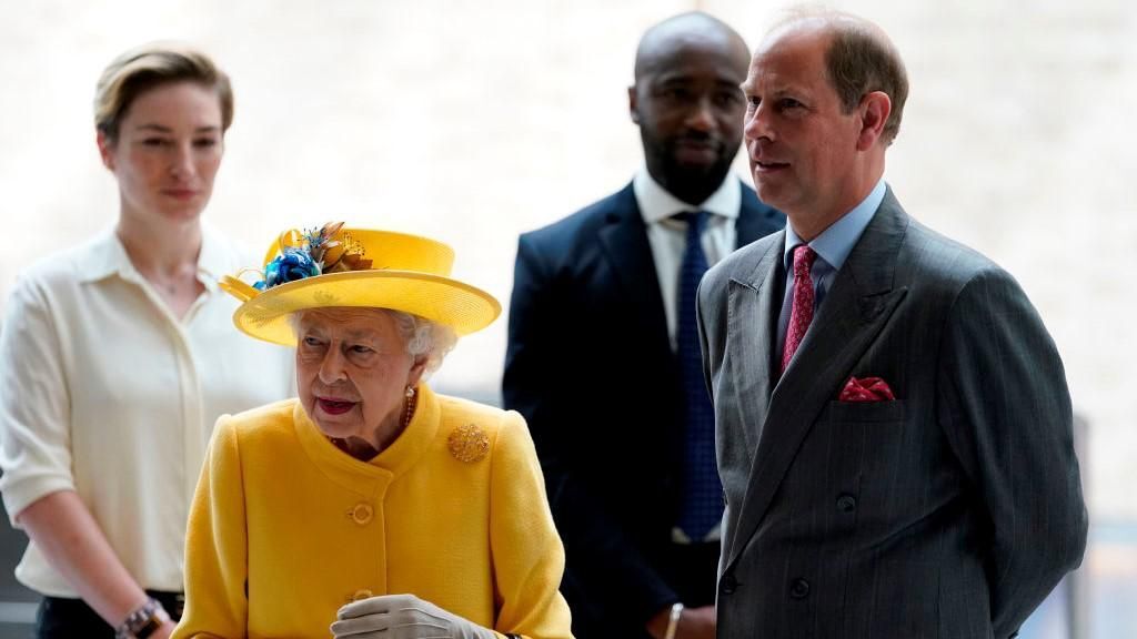 Nem mindennapi élményben volt része Erzsébet királynőnek