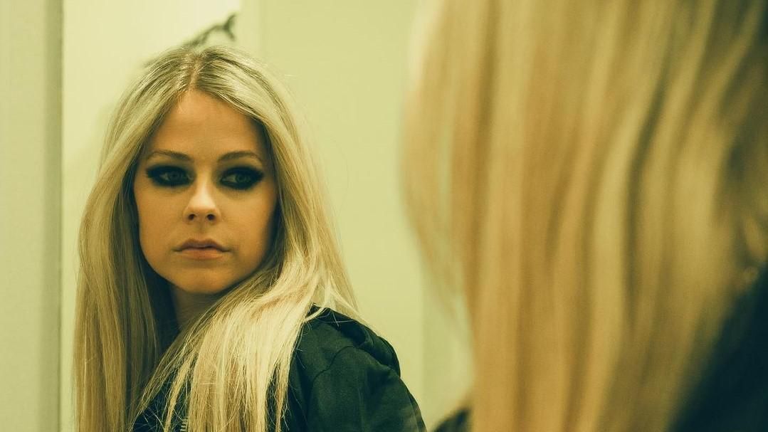 Miért pont az erőteljes tusvonal a legnépszerűbb stílus a tavaszi szezonban?​