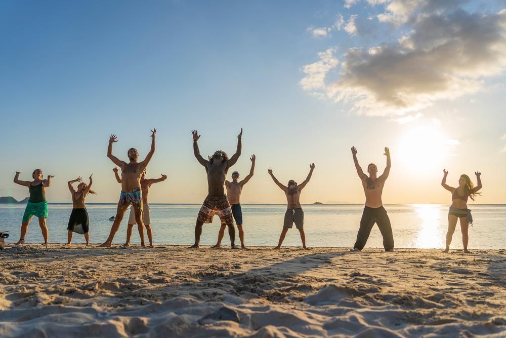 Boldogabbak leszünk, ha kevesebbet foglalkozunk magunkkal és többet a társas hobbikkal