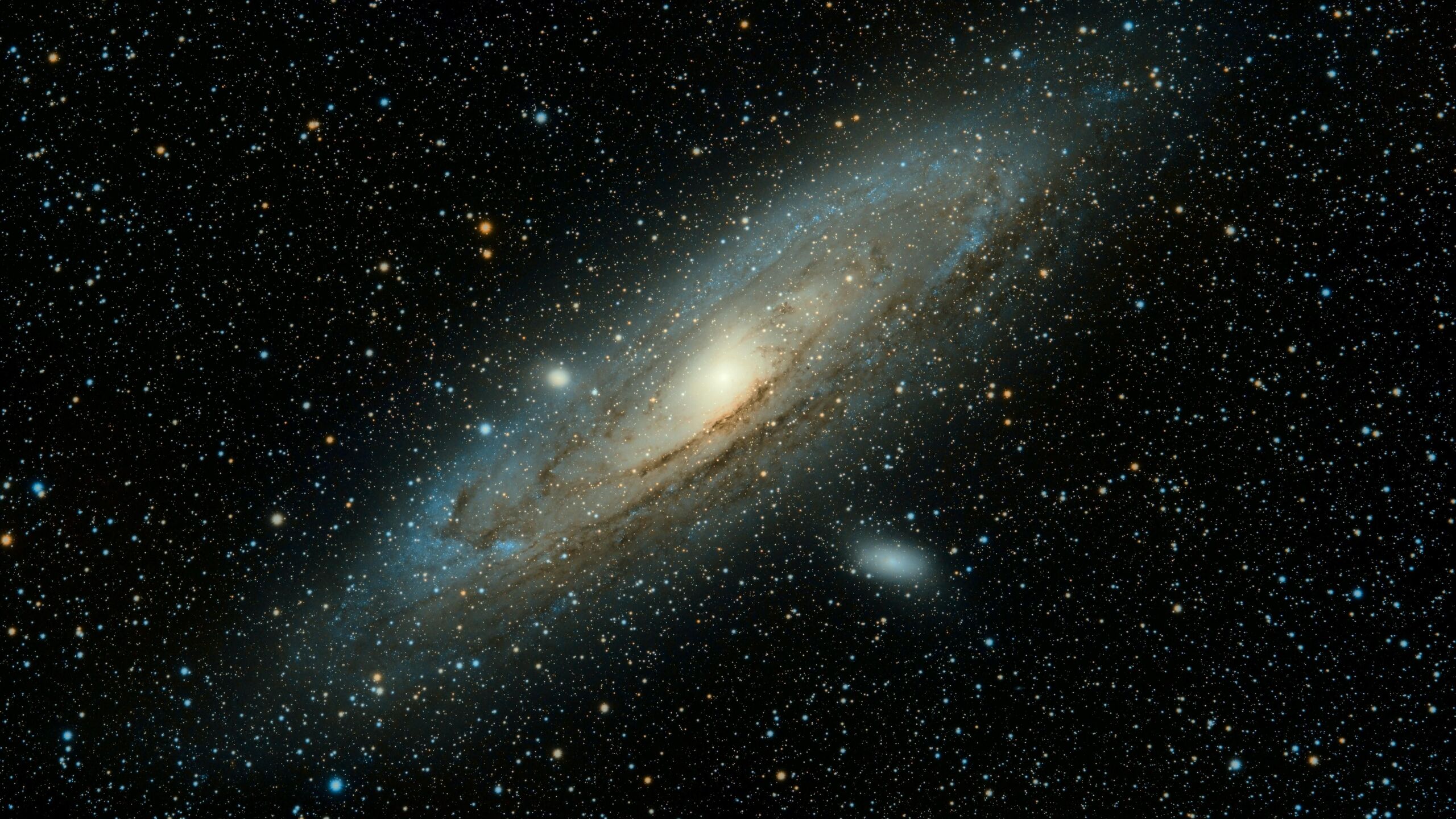 Mi van a fekete lyukak belsejében?​