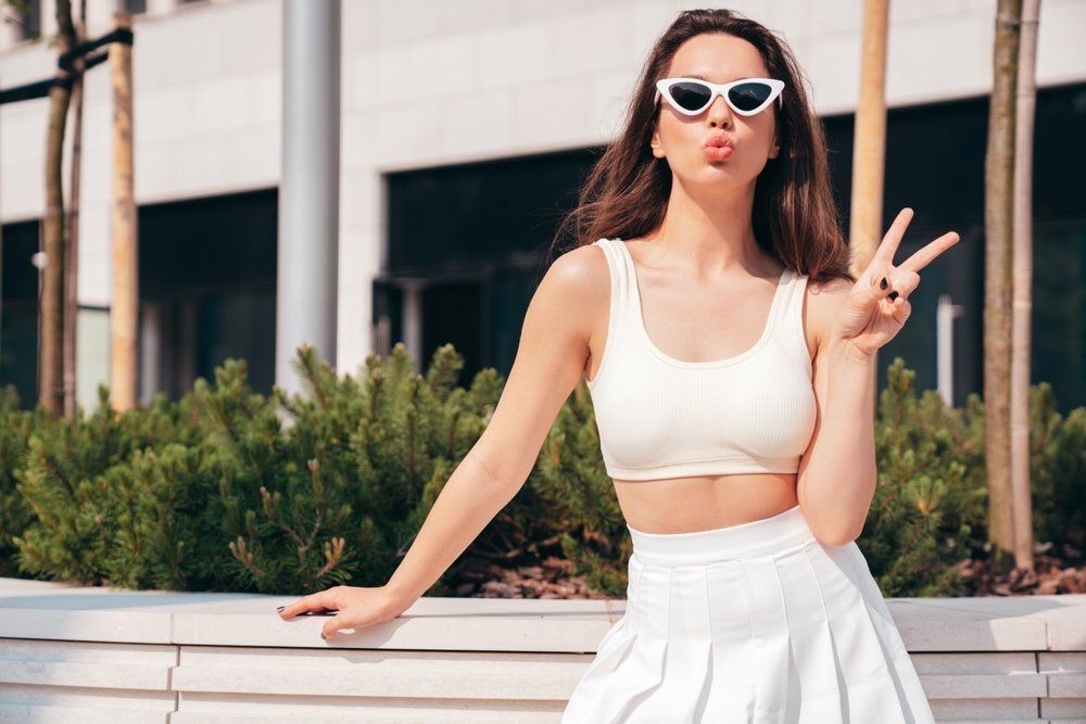 Felejtsd el a sortokat: ez a 80-as évekbeli szoknya visszatért