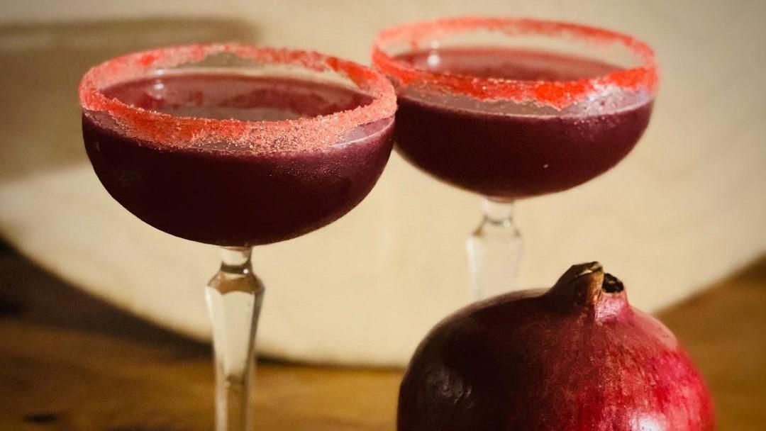 A felszabadult pihenéshez: egy pohár gránátalma martini!​