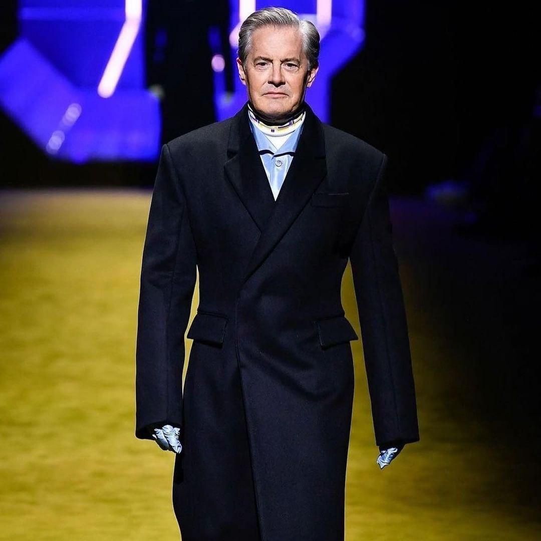 A Twin Peaks sztárja Jeff Goldblummal vonult a Prada divatbemutatóján