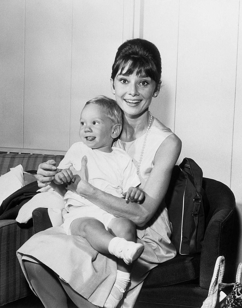 Így reagált Audrey Hepburn fia arra, hogy Rooney Mara fogja alakítani az anyját