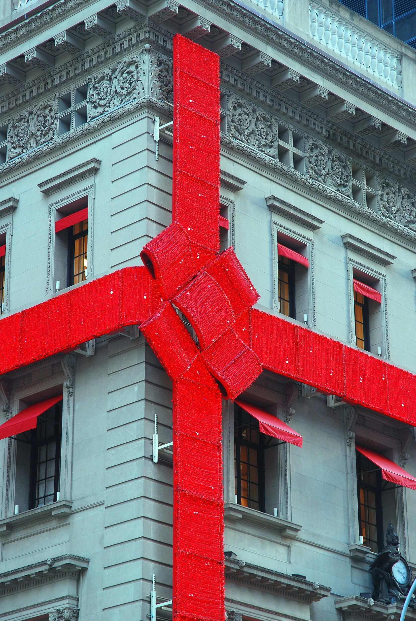 Karácsonyi csodavilággá ​alakított át a Tiffany & Co. egy luxusszállodát