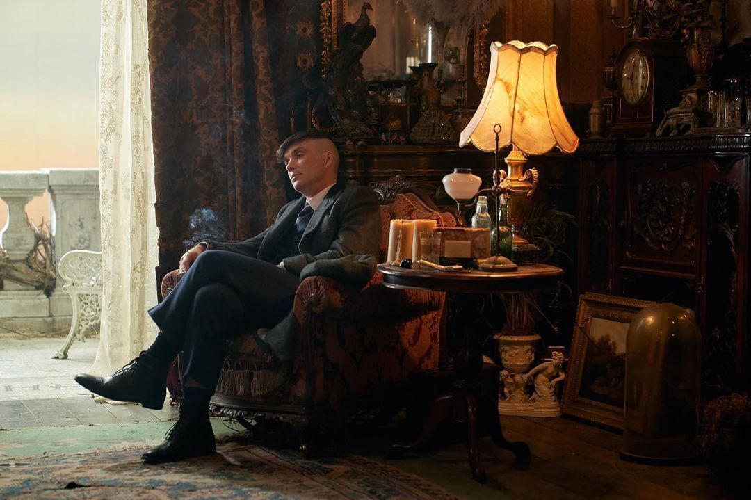 Közeleg a Peaky Blinders utolsó évada – ízelítőt osztottak meg