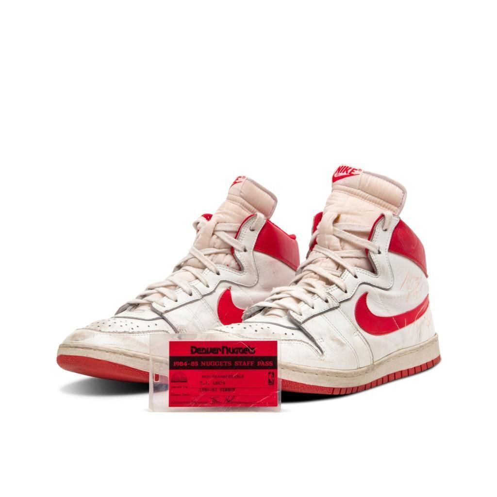Michael Jordan használt Nike Air Shipje lehet a világ legdrágább cipője