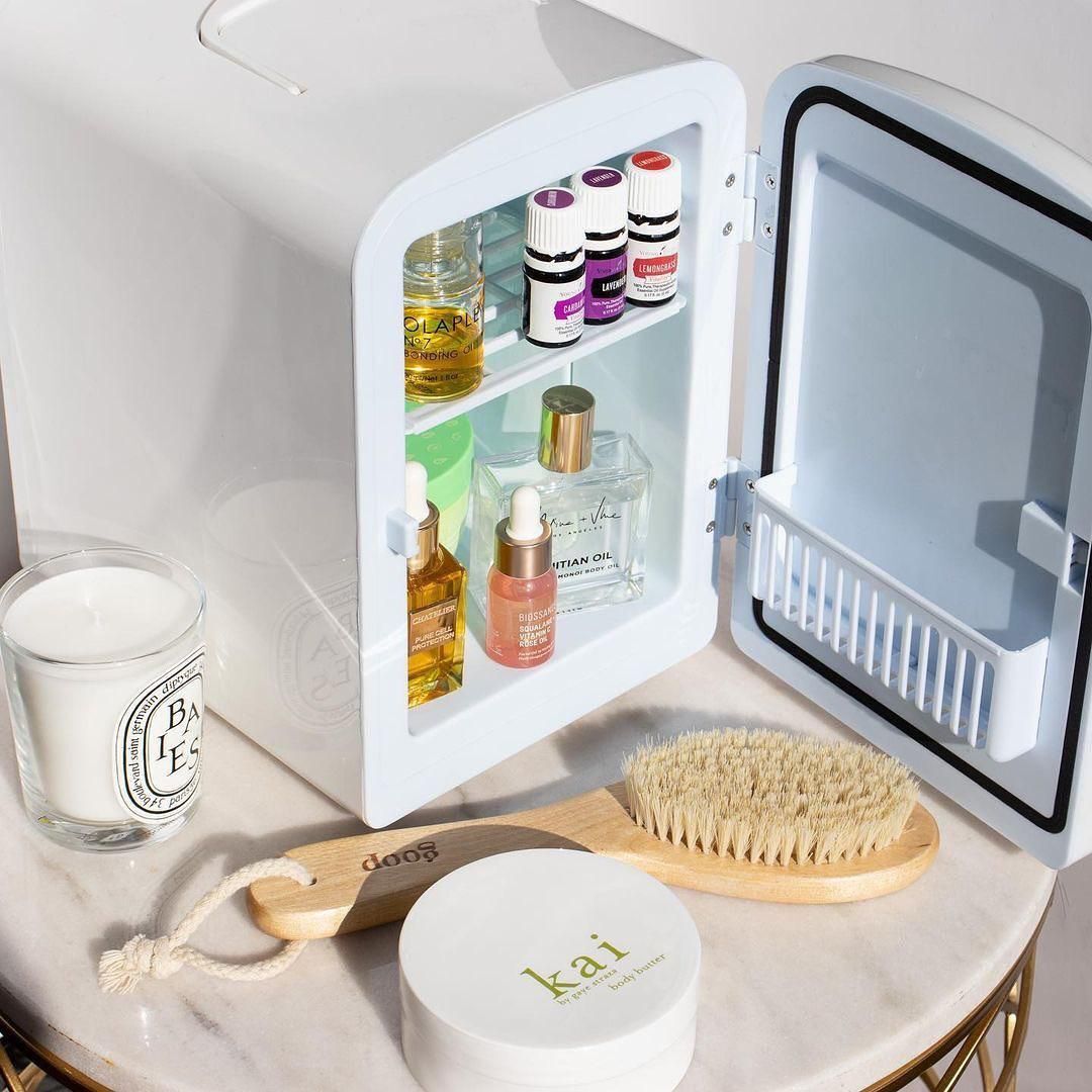 Így tárolják a krémeket a profi szépségápolók