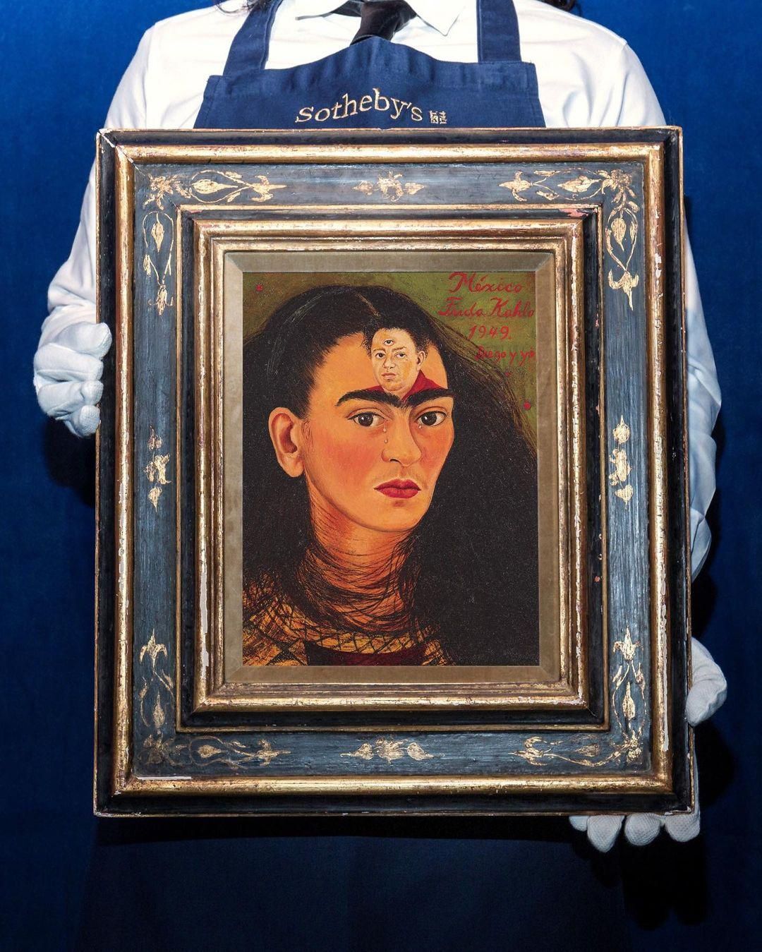 Elárverezik Frida Kahlo önarcképét