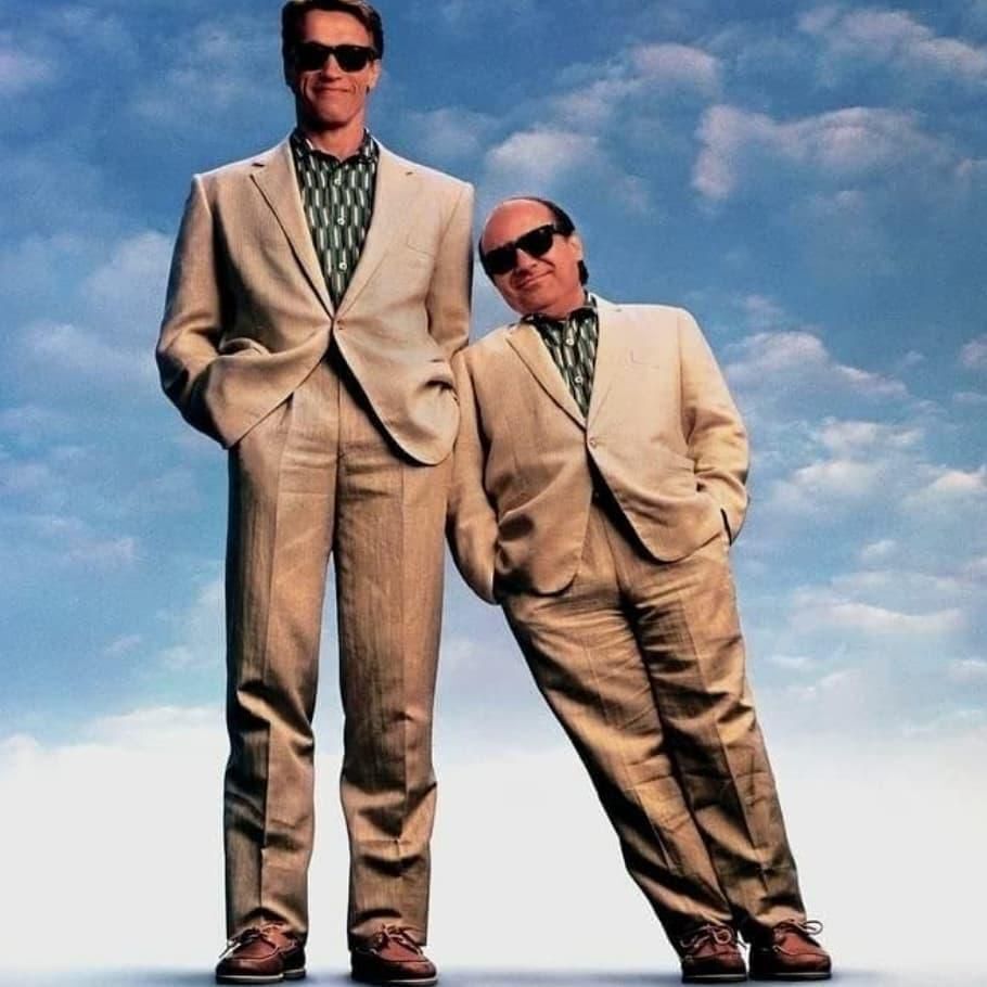 Jön Schwarzenegger és Danny DeVito ikres filmjének a folytatása