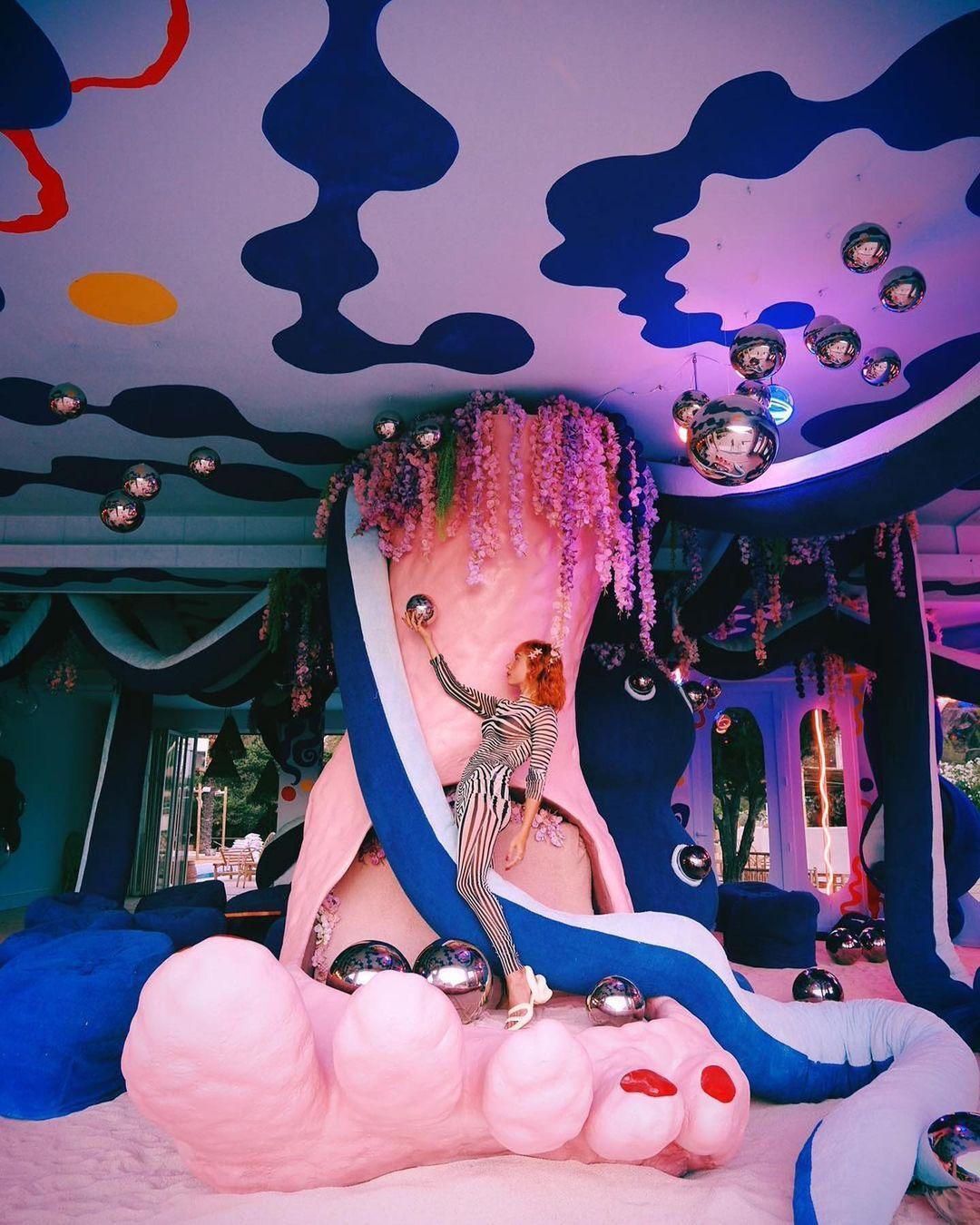 David Lynch és Pharrell Williams közös éjszakai klubot nyitottak Ibizán