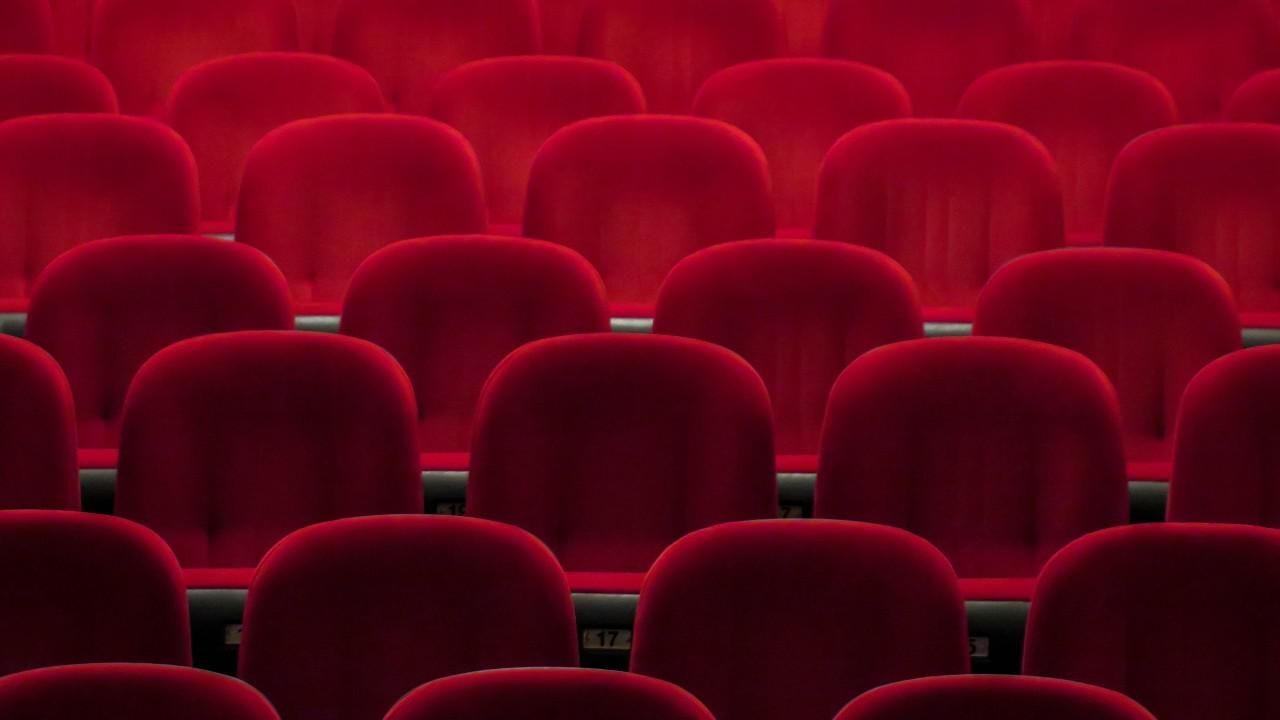Bezár a MOM Park mozija