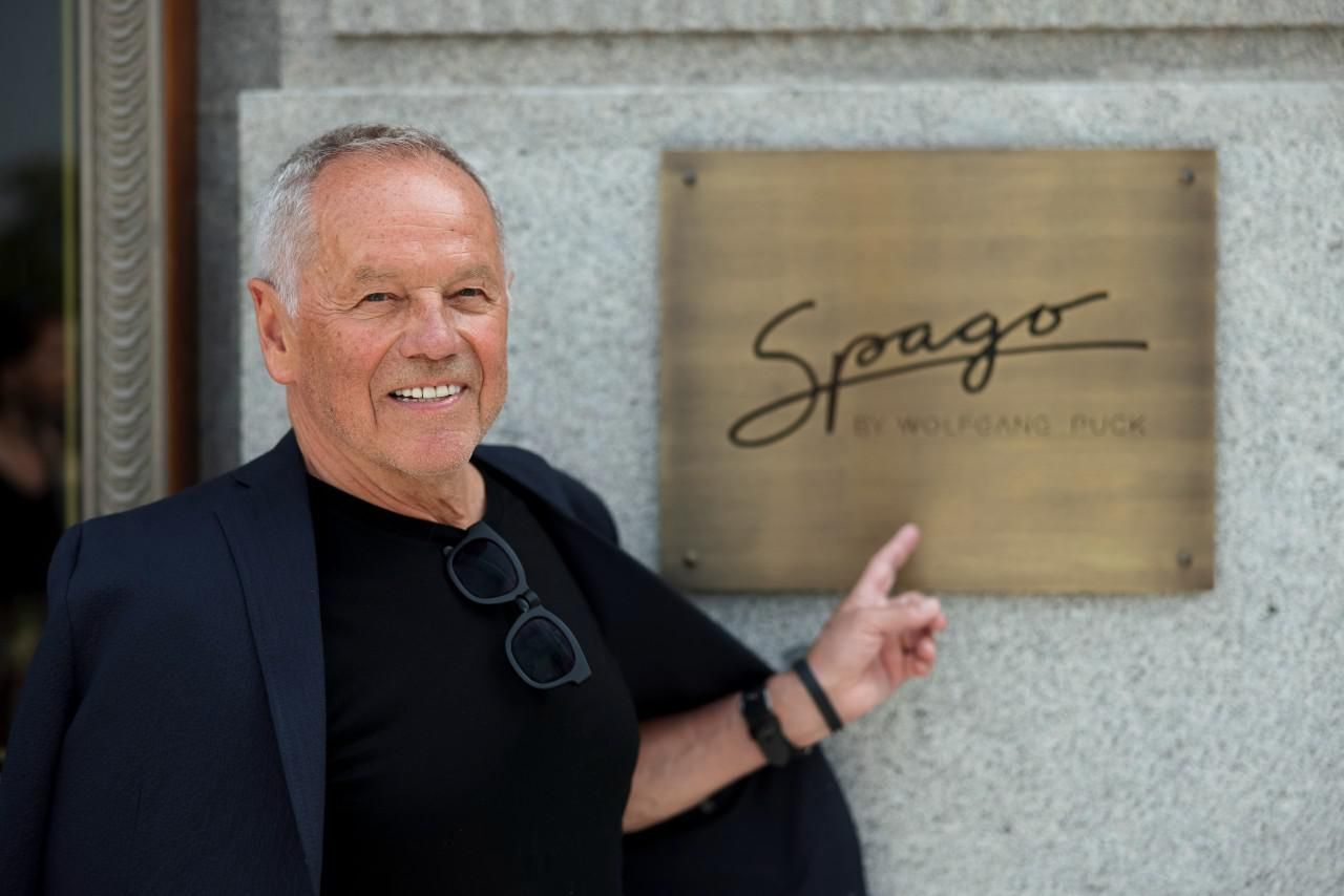 Megnyílt Wolfgang Puck hollywoodi séf budapesti étterme