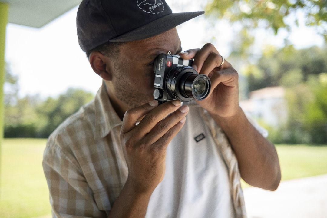​Menő, kockás kamerát hozott ki közösen a Vans és a Leica