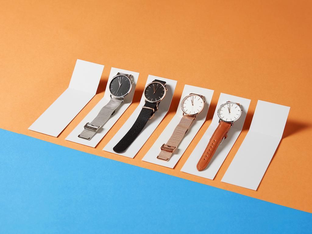 Teljesen műanyagmentes ez a minimalista dizájnú karóra