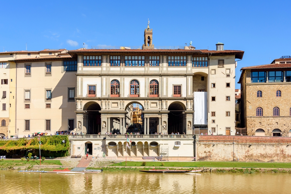 Stanley Tucci meggyőz: ezt az olasz várost egyszer mindenkinek látnia kell