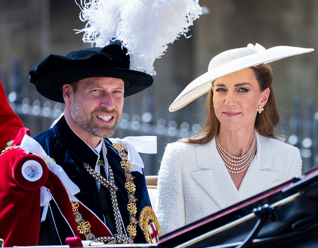 Vilmos és Katalin meglepő döntést hozott Sarolta jövőjéről