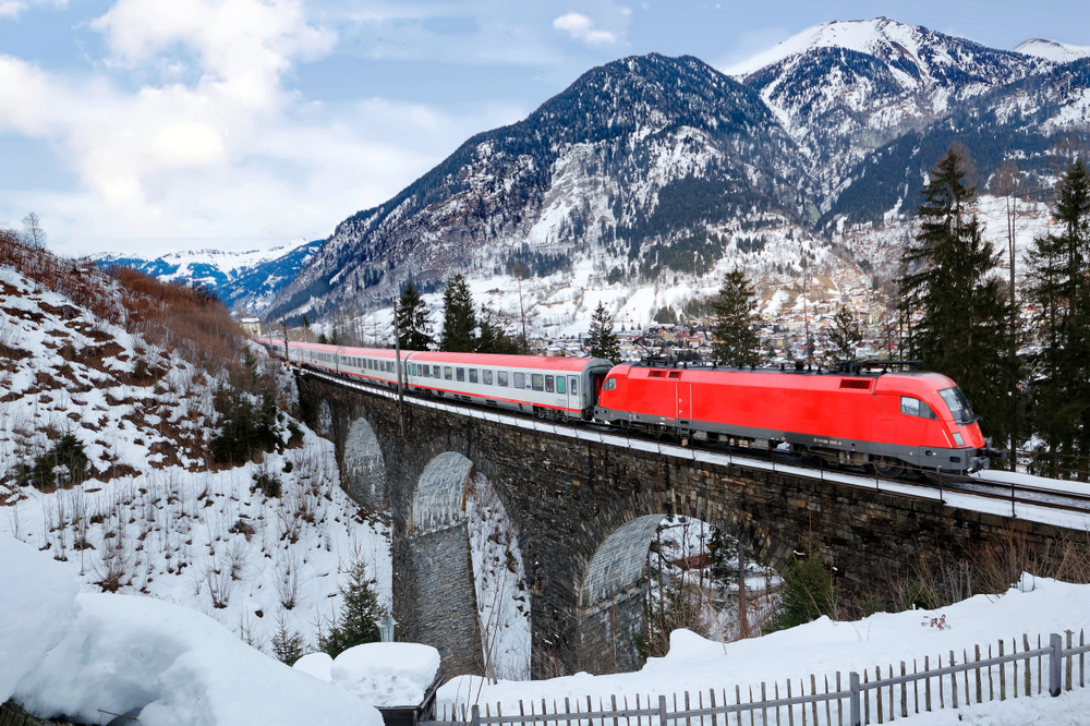 Ez az elképesztő alpesi vasútvonal a héten végre újra megnyílik