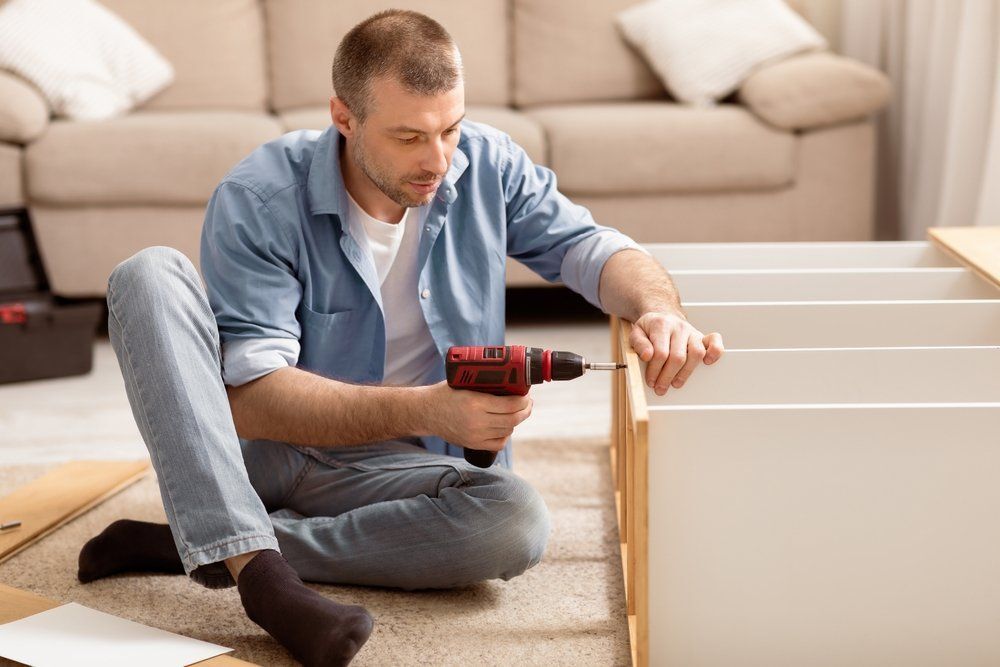 Miért nyúl egyre több férfi fúróhoz? A barkácsolás újra menő (X)