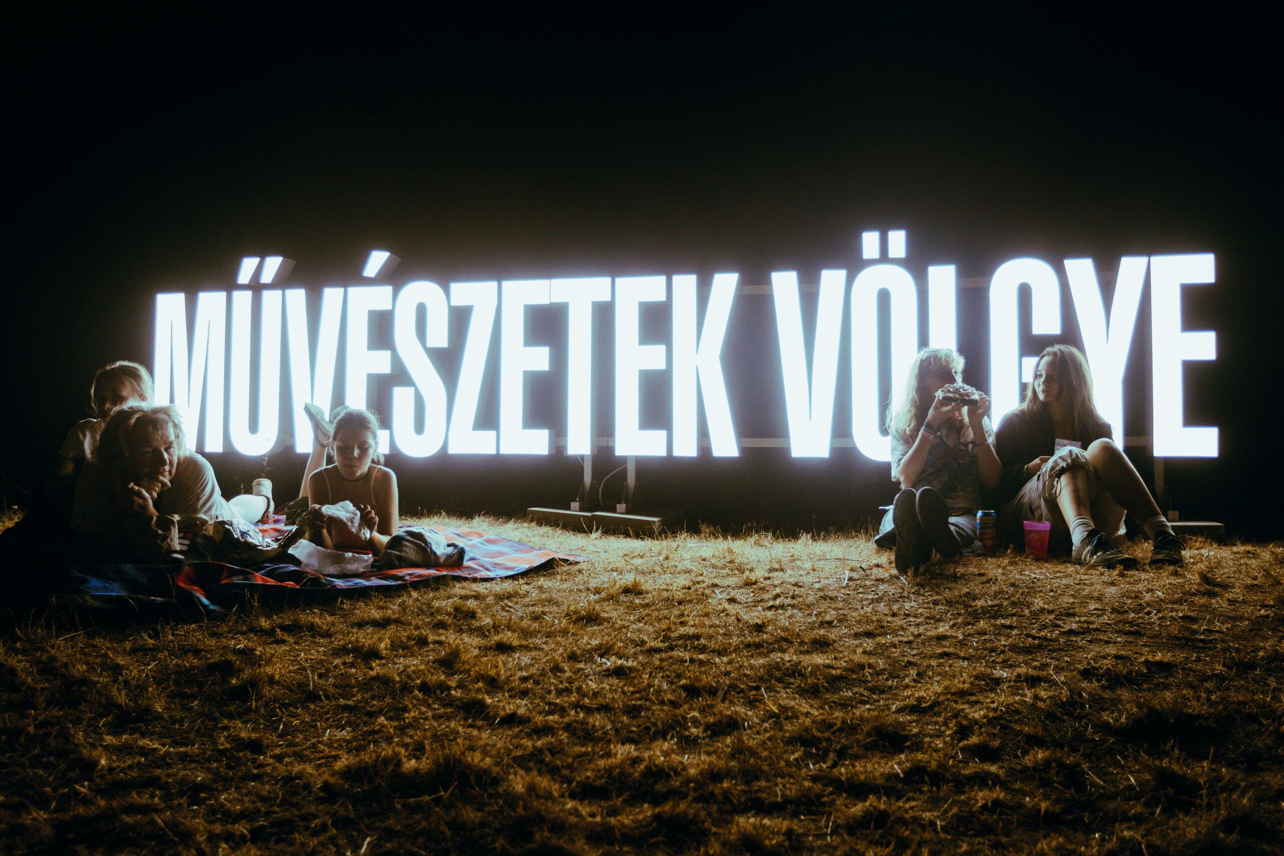 Idén is különleges programokkal vár a Művészetek Völgye