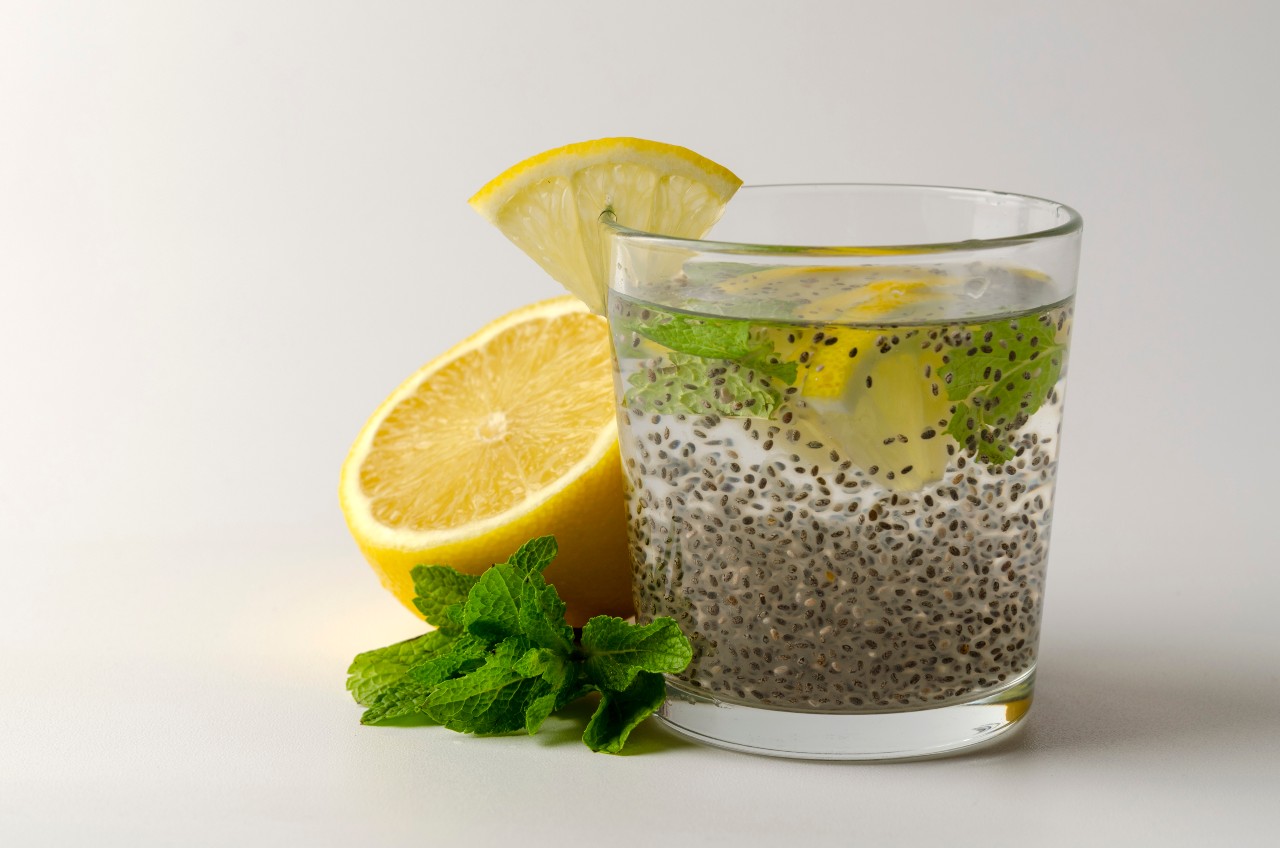 Erről már hallottál? A chiamagos víz 4 egészségügyi előnye