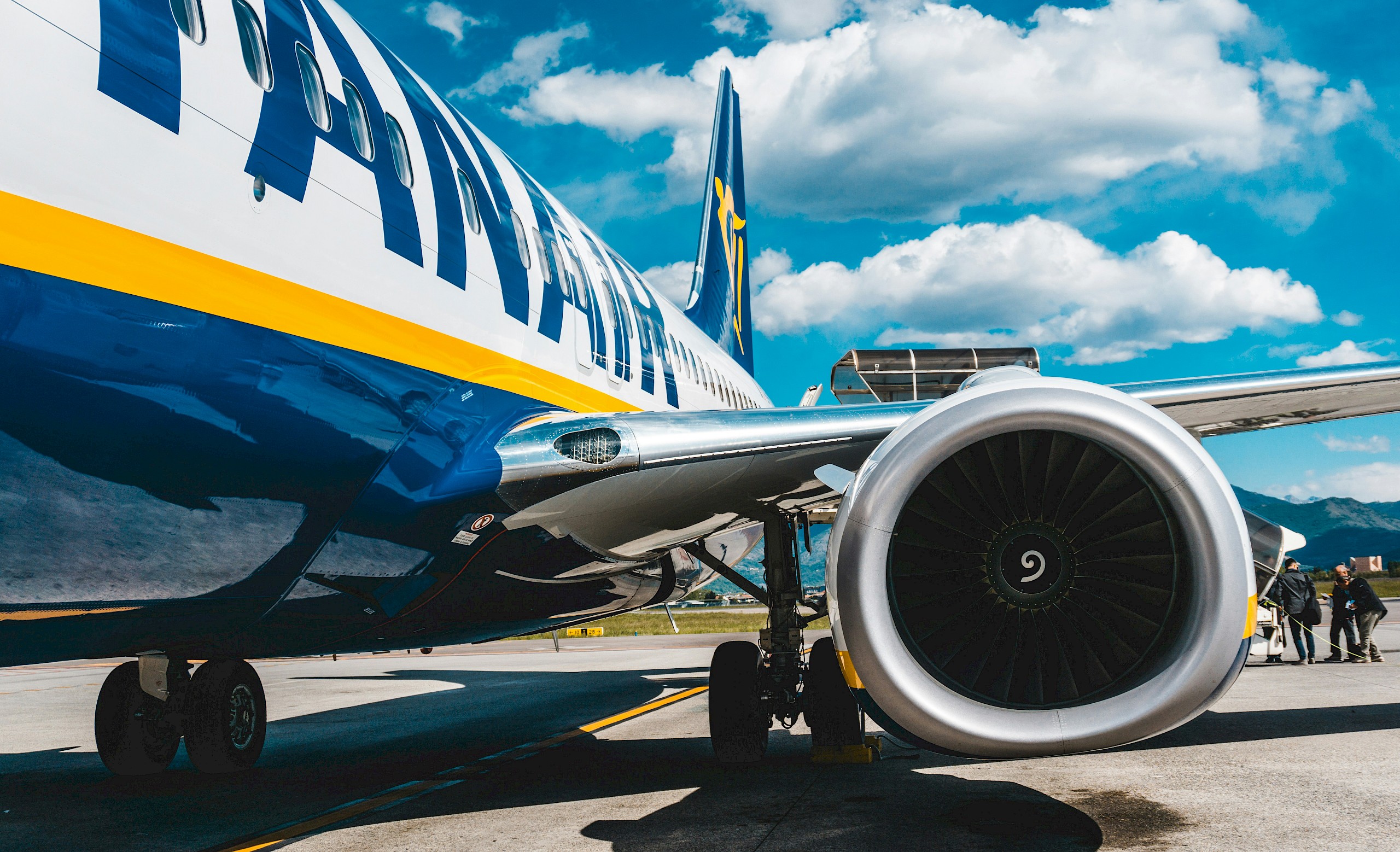 Hatalmas sztrájkba kezdenek a Ryanairnél