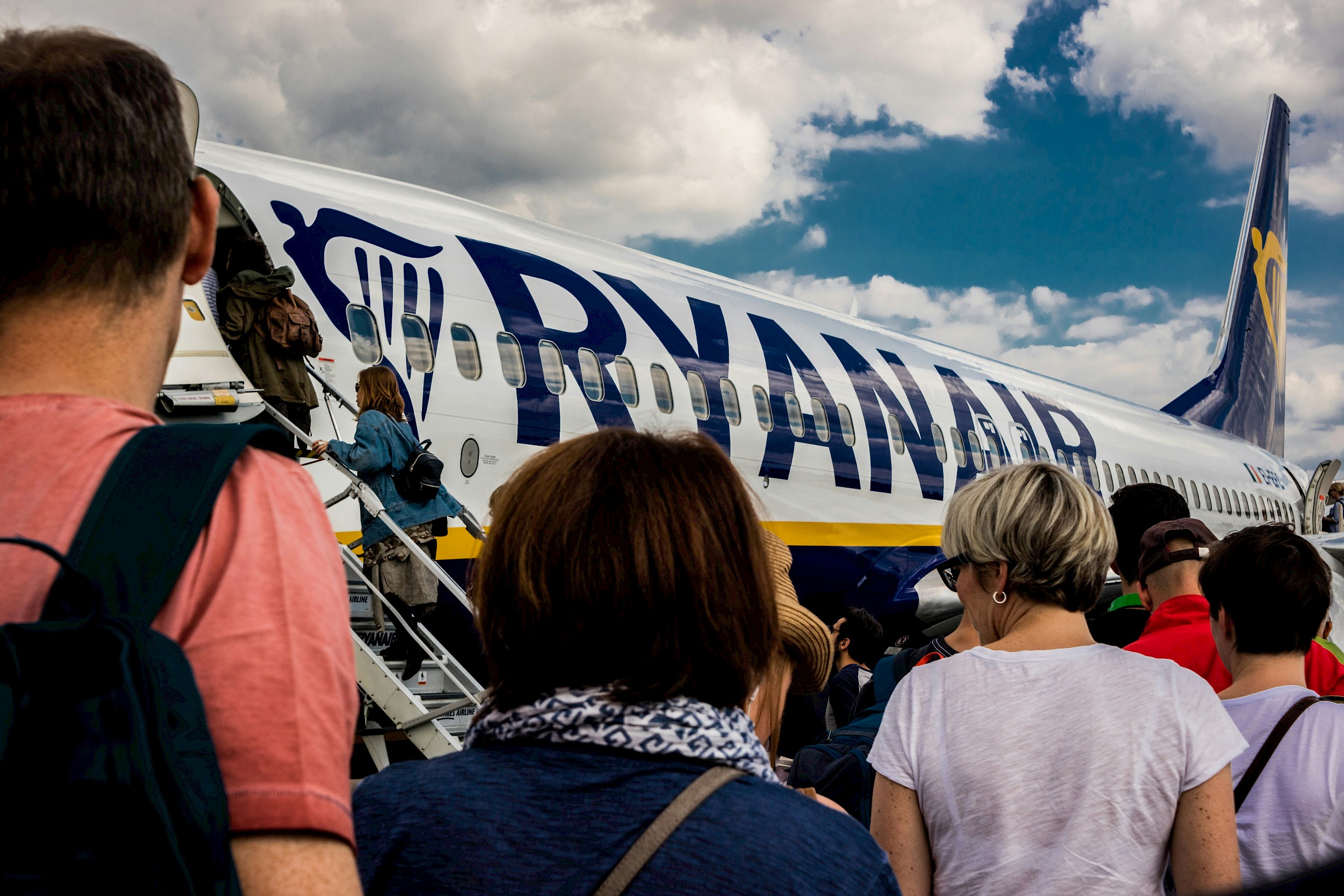 Hatalmas sztrájkba kezdenek a Ryanairnél