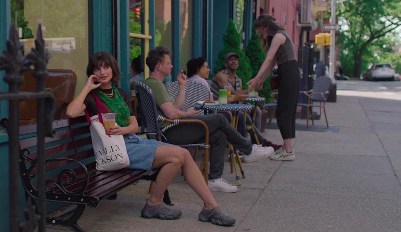 Jön Lena Dunham és Emily Ratajkowski tabudöntögető új sorozata az Apple TV-re