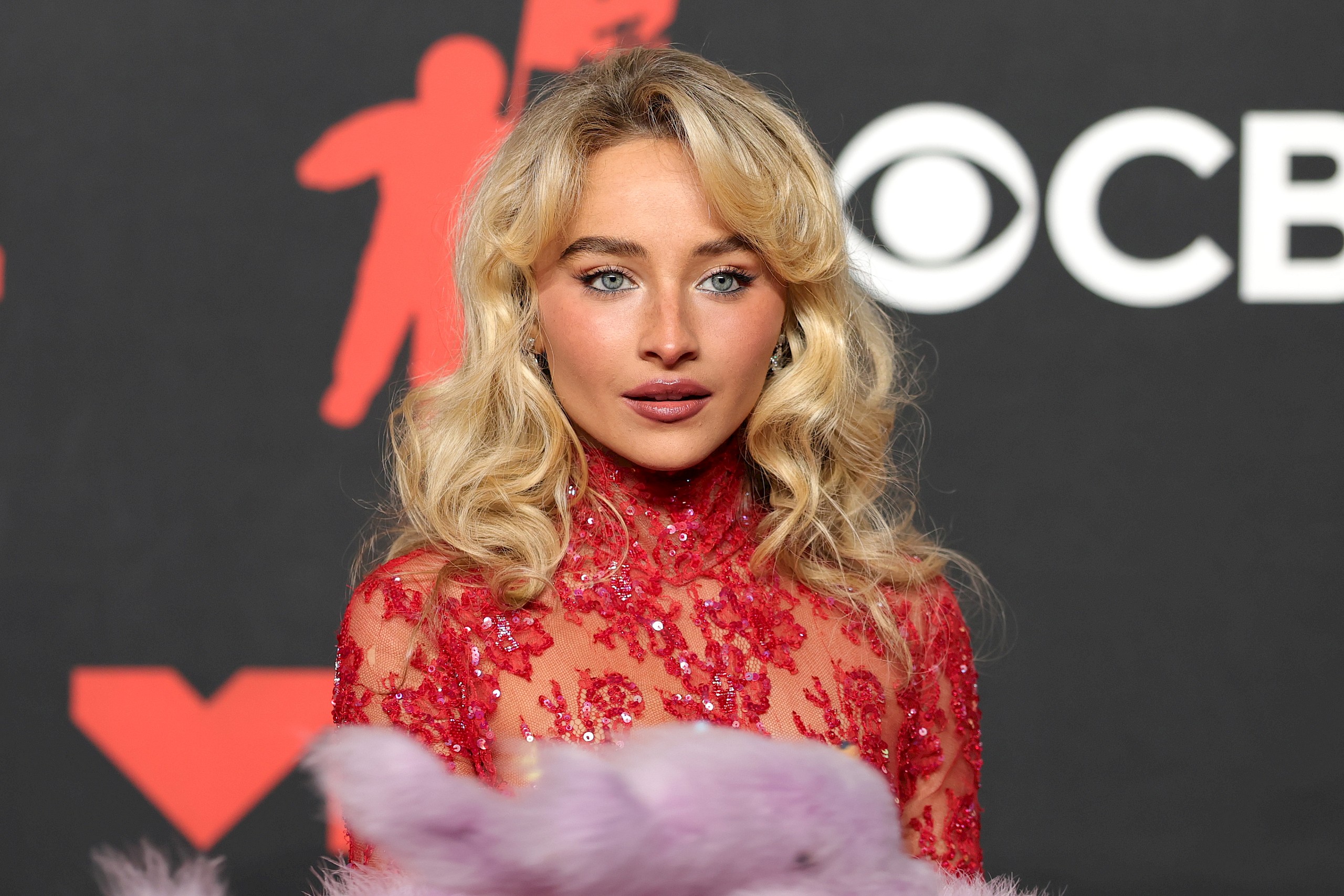 Lesd el az MTV VMA sztárjainak smink- és hajtrükkjeit az őszre