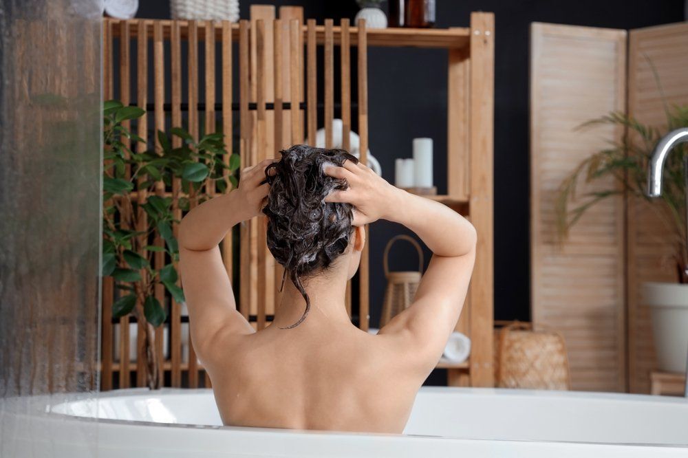 Új fajta sampon segít a haj hidratálásában