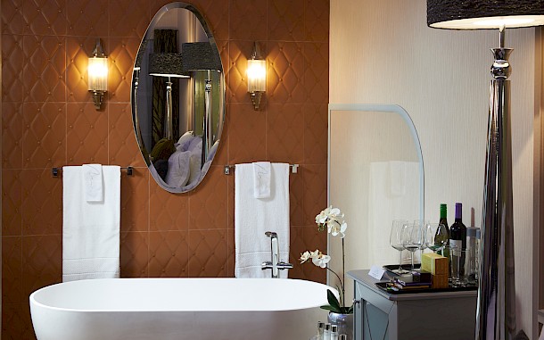 Aria Hotel Budapest - Signature szoba fürdőszobája