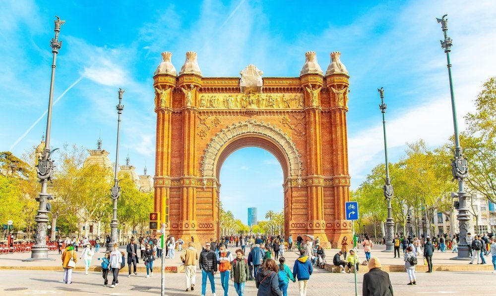 Ez a 3 spanyol úti cél messziről elkerülendő 2025-ben