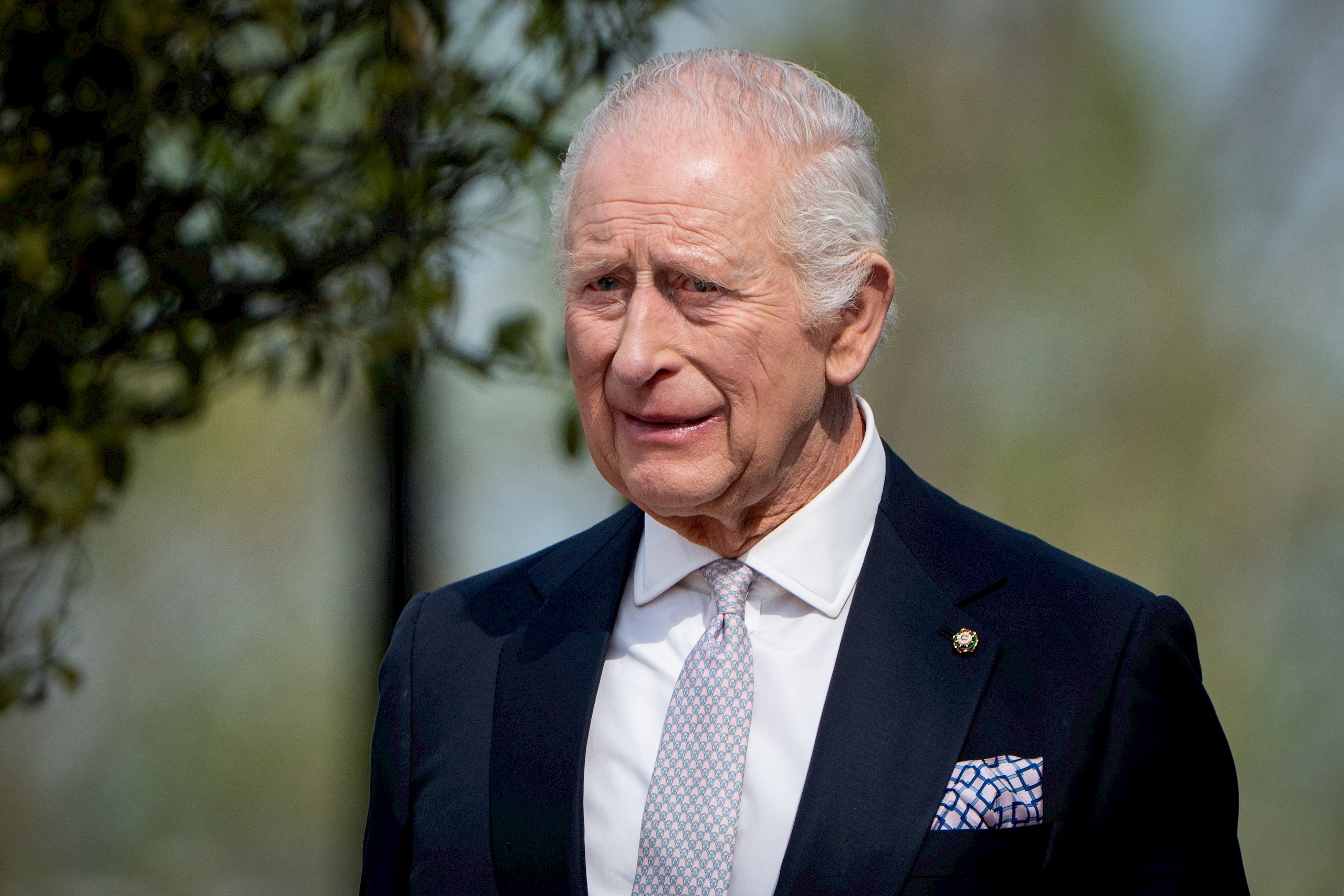 Károly király csendben újabb békülési gesztust tett Harry herceg és Meghan Markle felé