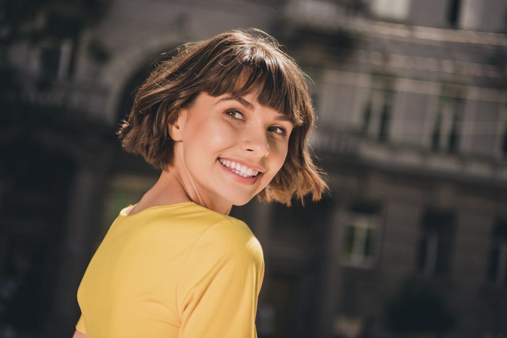 8 barna bob frizura, aminél nem láttunk még menőbbet idén