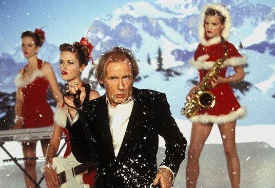 Richard Curtis szerint az Igazából szerelem készítése „katasztrófa” volt