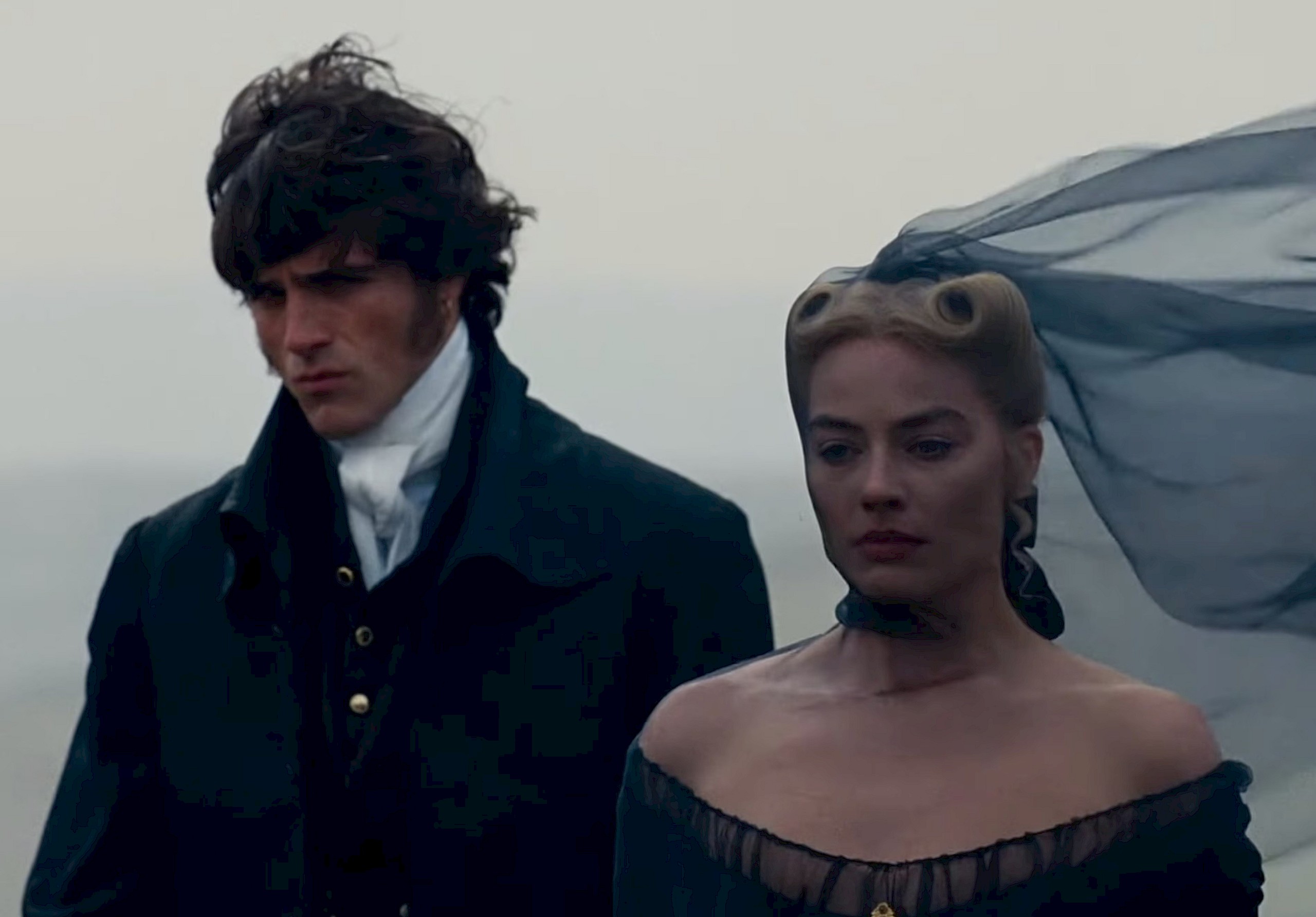 Izzasztóan szenvedélyes új előzetest kapott az Üvöltő szelek