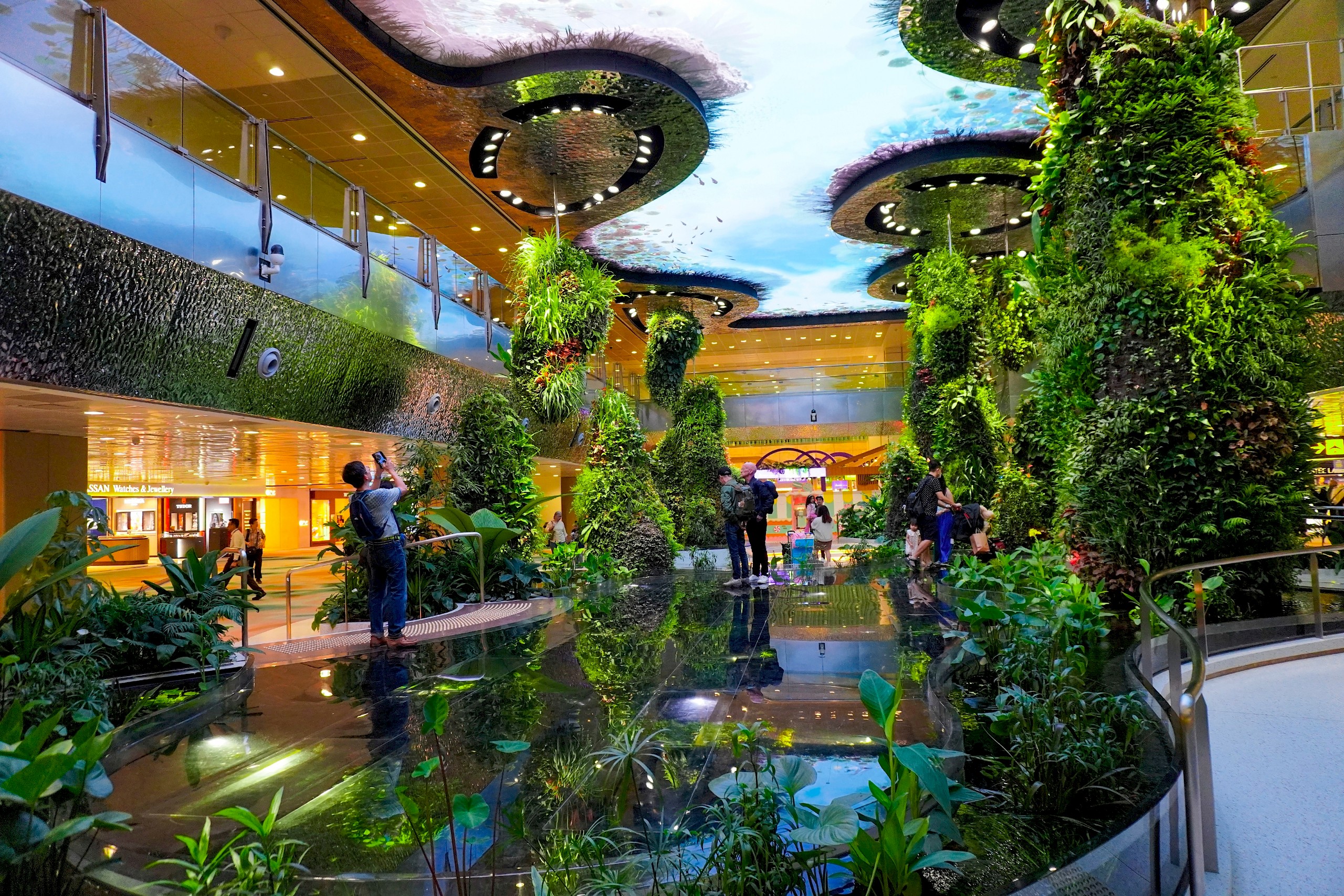 Ez az első ország, amely díjat vet ki a légi utasokra az üzemanyag miatt