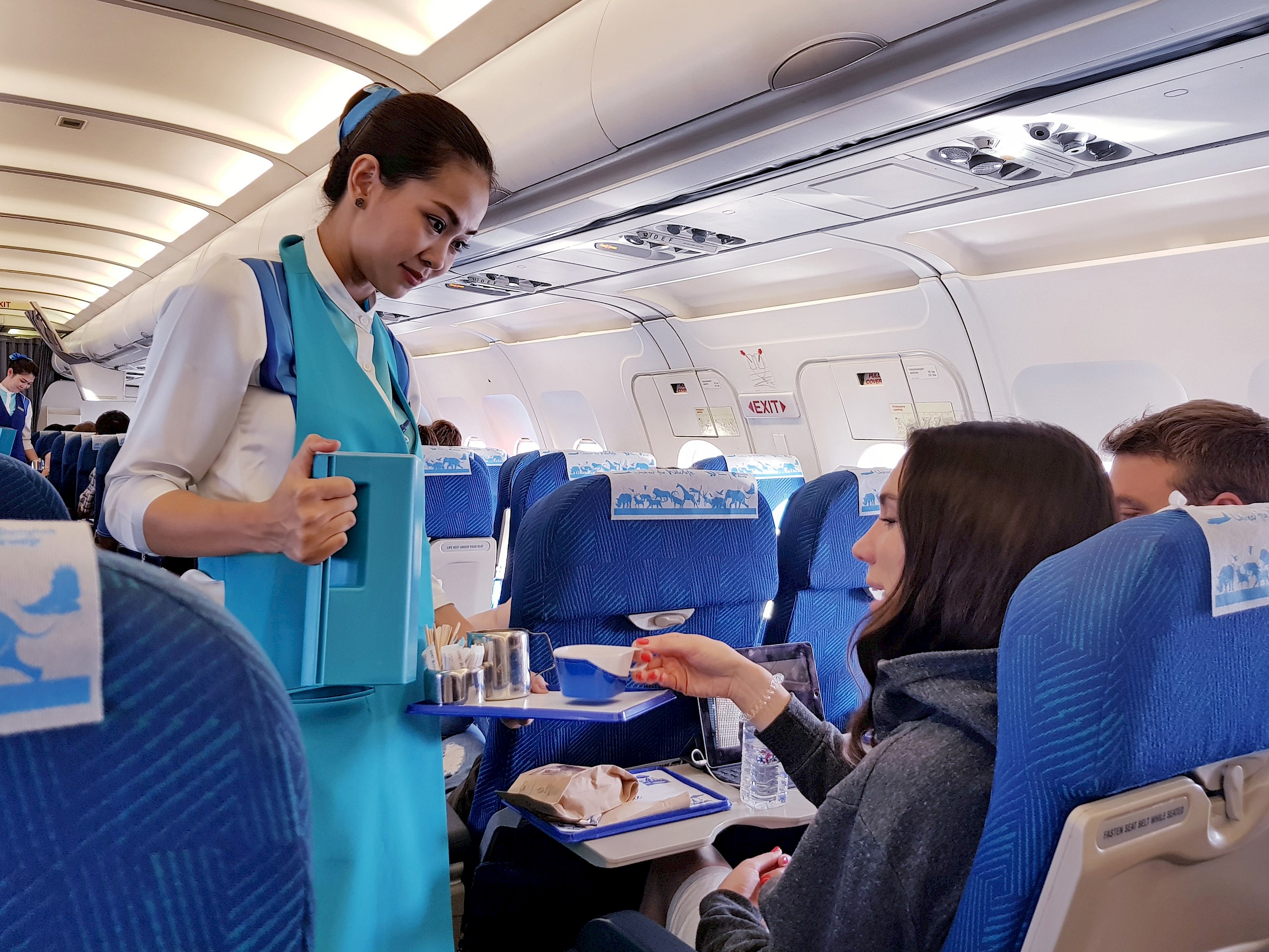 6 alapvető illemszabály, amit repüléskor be kell tartanod