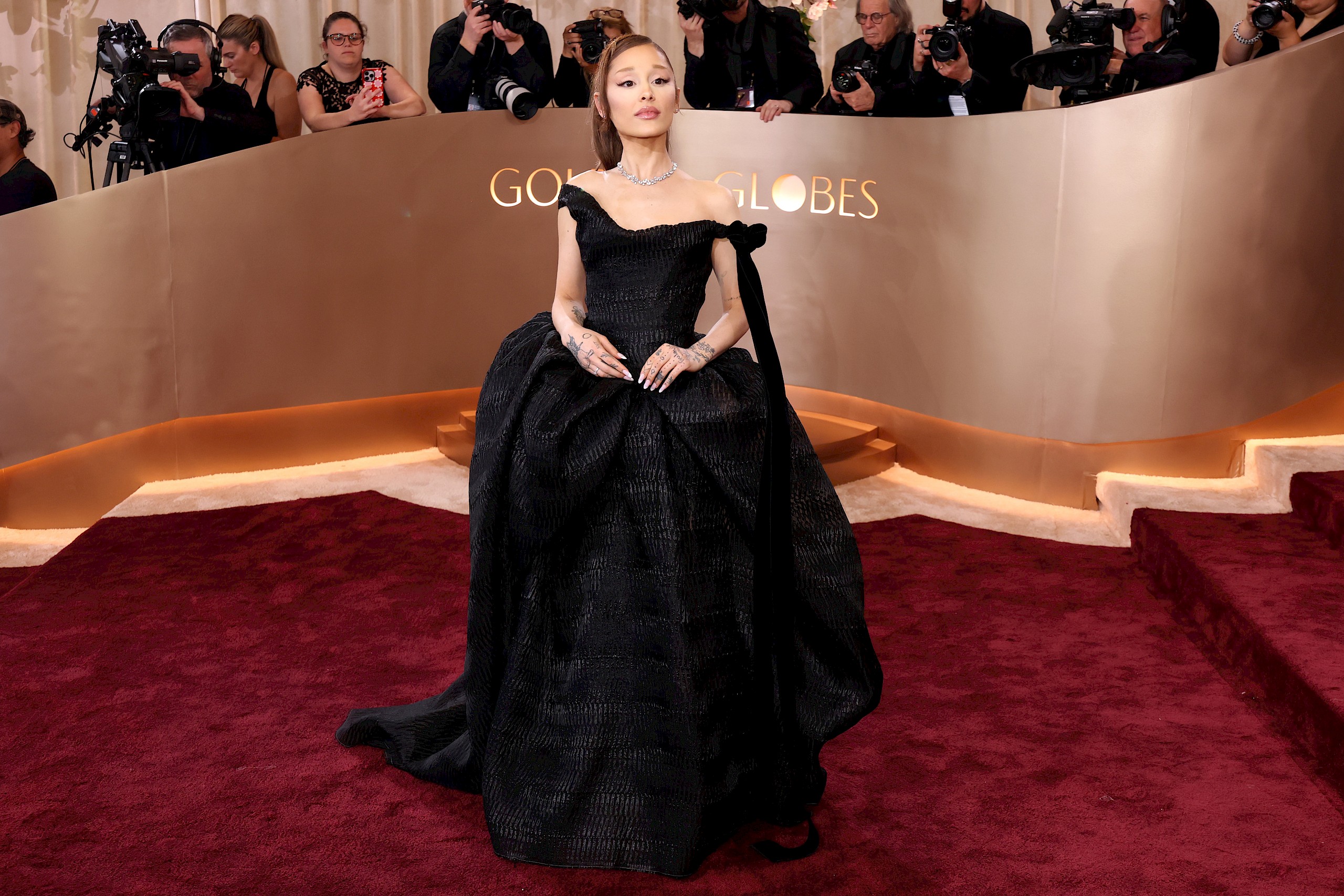 Jennifer Lopez meztelen ruháján túl: a Golden Globe legjobban öltözött sztárjai