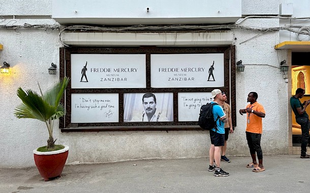 Somphop Krittayaworagul/Shutterstock