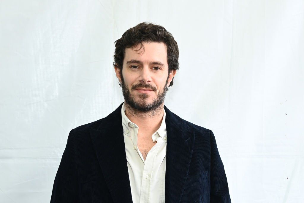 Adam Brody szerint karaktere nem volt túl jó fej a Szívek szállodájában