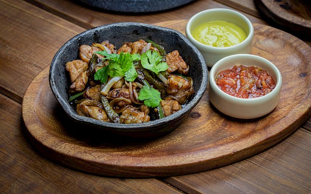 Kikinbull, Shutterstock