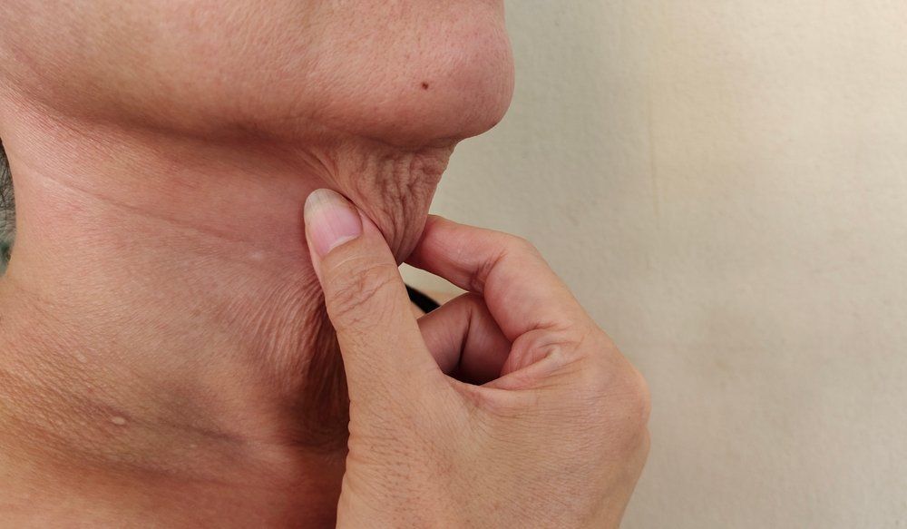 Ezért öregszik előbb a bőrünk a nyakunkon, mint az arcunkon