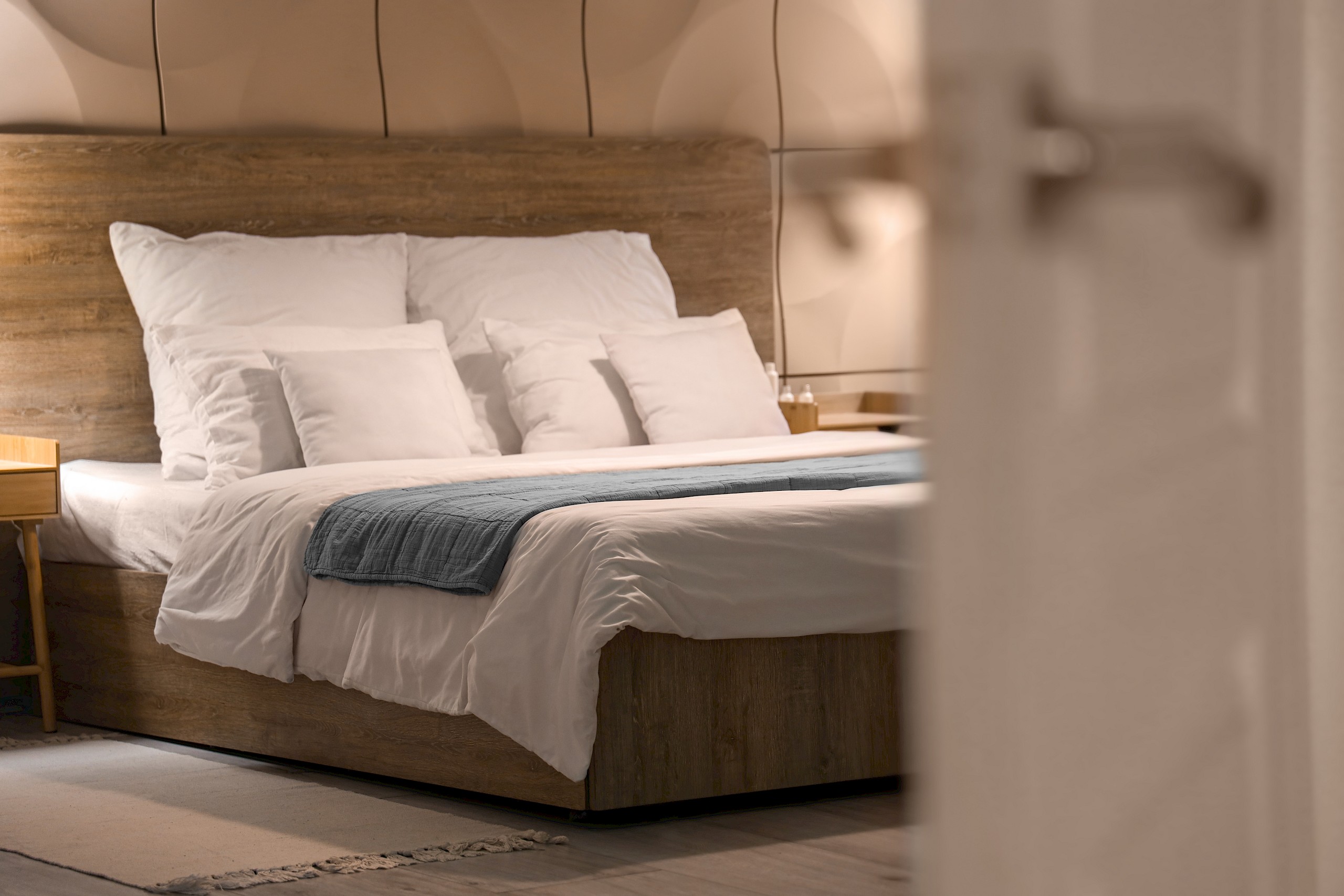 Magánnyomozó árulta el, hol rejtik el leggyakrabban a kamerákat a szállásokon