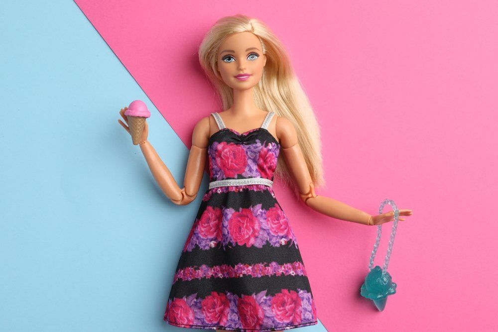 Barbie-rajongóknak kötelező darab: jön a Barbie-mobiltelefon