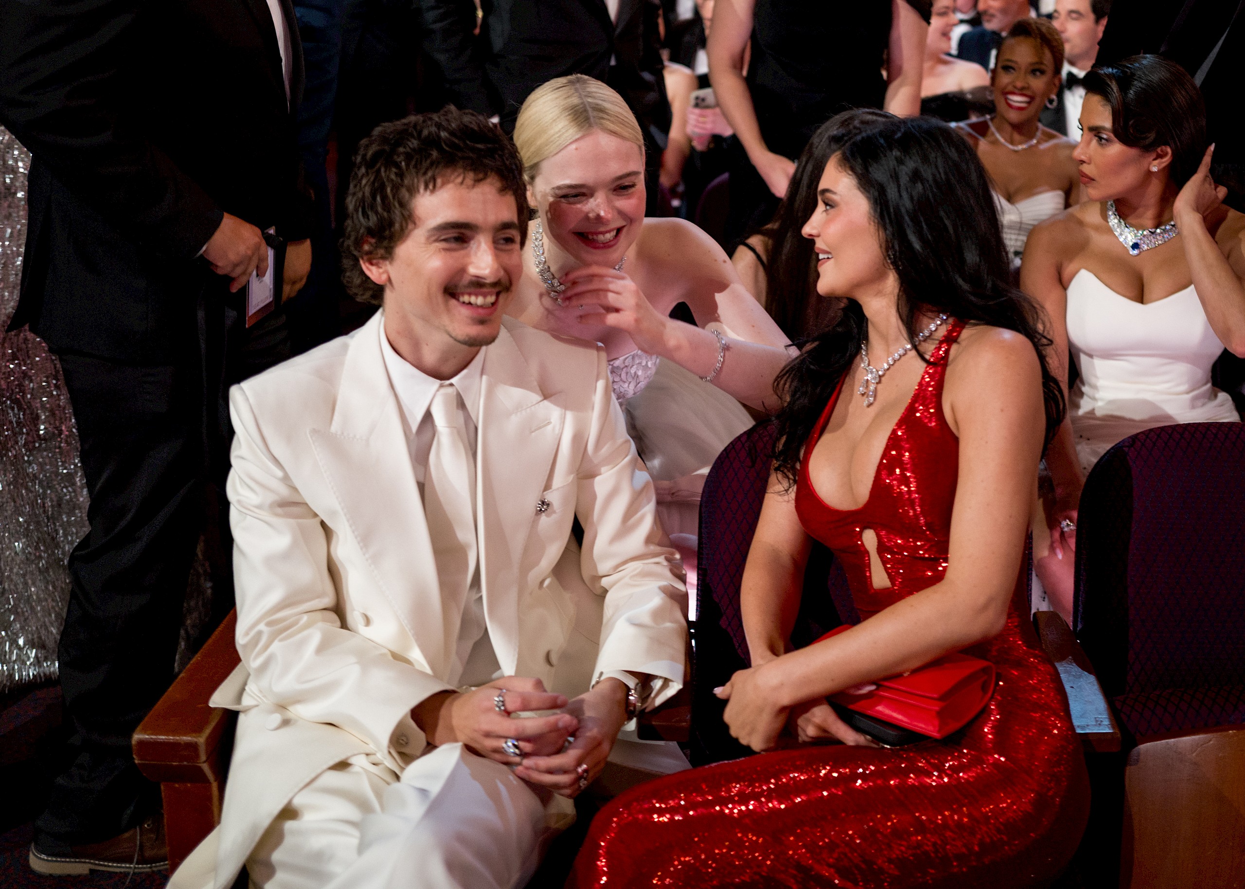 Kylie Jenner és Timothée Chalamet romantikus pillanatai ellopták a show-t az Oscaron