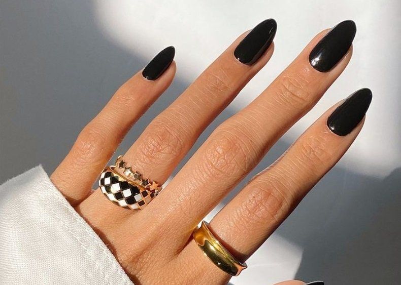 Visszatért a 2000-es évek BlackBerry körme, és sikkesebb mint valaha