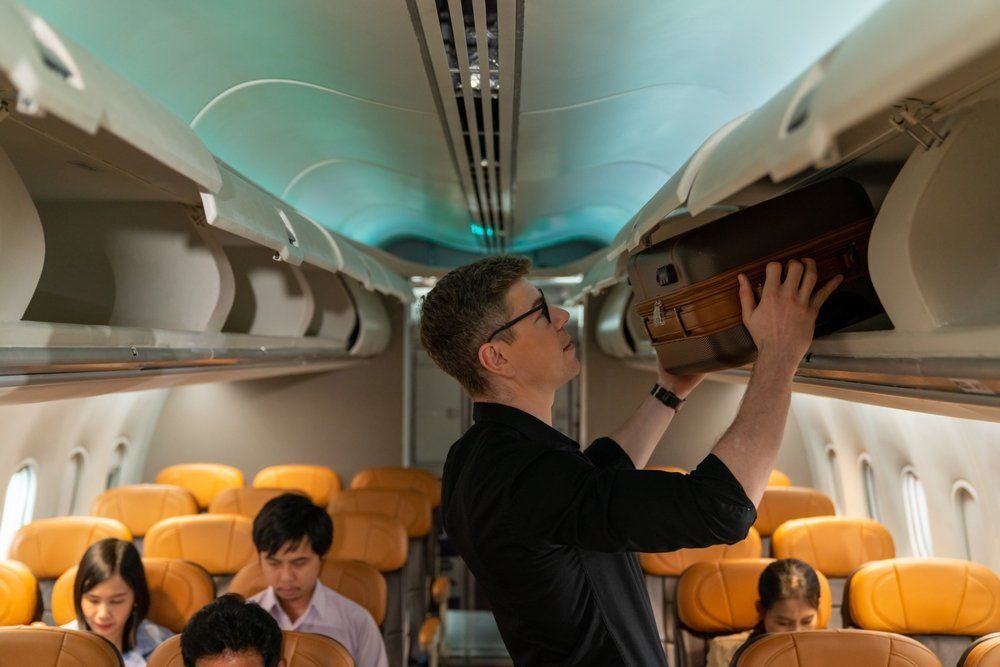 Rossz hírünk van a kézipoggyásszal utazók számára